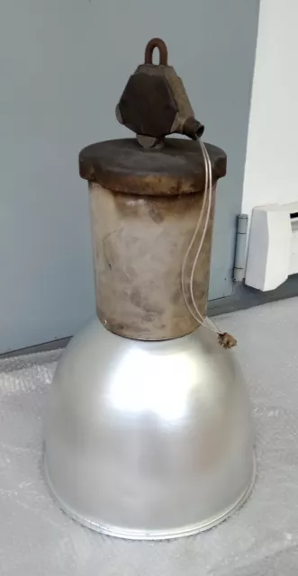 Alte, originaI Industrielampe, Fabriklampe, Loftlampe,  Atelierlampe mit Patina
