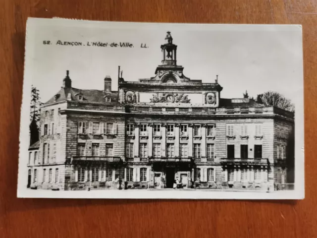 CPA - 61 - ALENCON - L'Hôtel de Ville