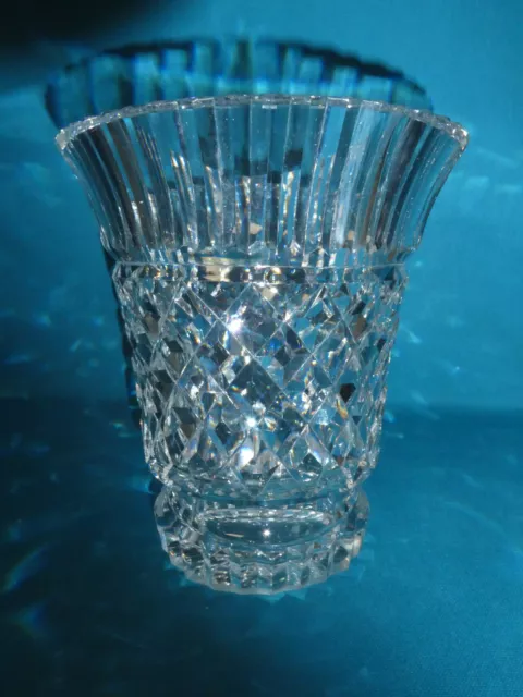 Grand Vase En Cristal Taillé De Saint Louis Estampillé