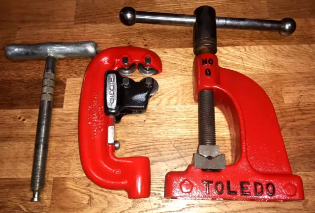 Toledo No. 0 Well Diggers Pipe Vise / Ridgid 42 A cutter