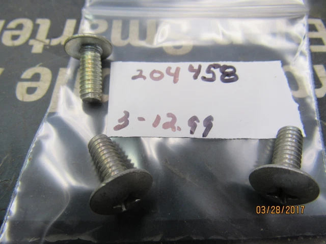 3 New  Omc Oem  Johnson Evinrude Screws 204458