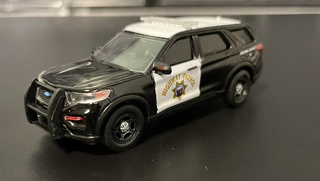 Chp Interceptor Utility Rear 1/64 FORD POLICE Interceptor Utility California Highway Patrol CHP HTF ...