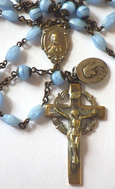 ⭐ Vintage Art Glass Rosaries ✞ Rosary Celtic Crucifix ☧ Cross Inside Mater Beads 2