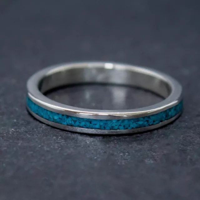 Size 4 - Skinny sterling silver ring with a continuous loop of crushed Turquoise 2