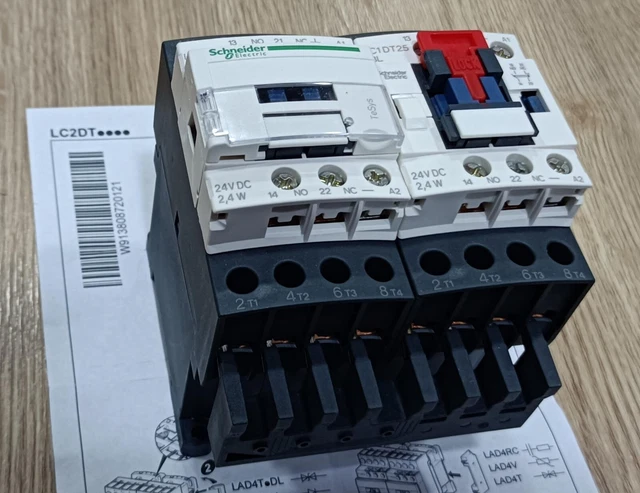 Contacteur inverseur Schneider Electrique LC2DT25BL
