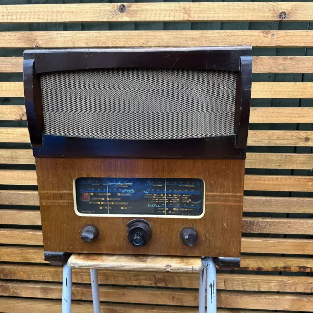 McMichael Vintage valve radio