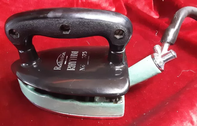 Radiation Rhythm 375 Gas Iron Circa 1935