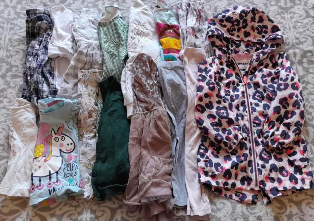 Pacchetto di vestiti per ragazze età 2-3 e 3-4