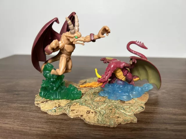 2008 Bakugan Battle Brawlers Duo Diorama Garnonoid vs Dragonoid Sega Spinmaster 2008 Bakugan Battle Brawlers Duo Diorama Garnonoid vs Dragonoid Sega Spinmaster