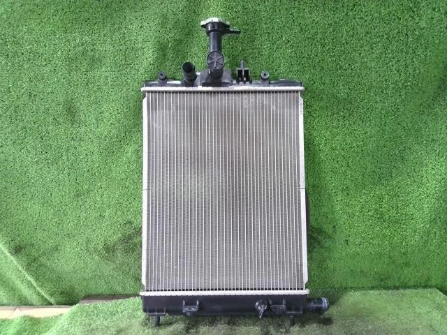 NISSAN Dayz 2013 DBA-B21W Radiatore 214006A00L [usato] [PA85350351]