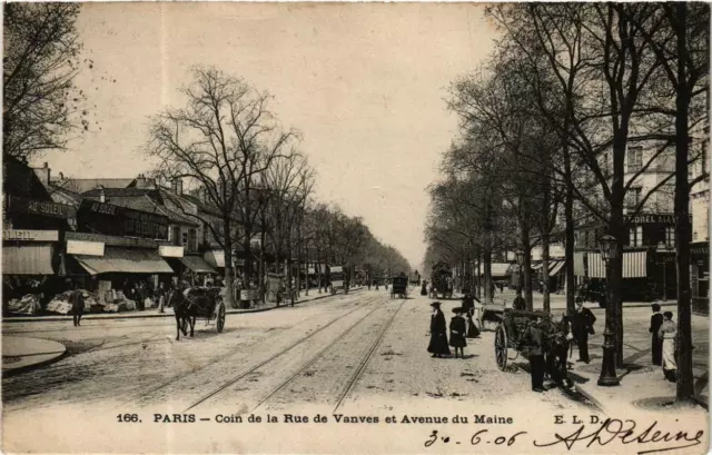 CPA PARIS 14e Coin de la Rue de Vanves et Avenue du Maine (479660)