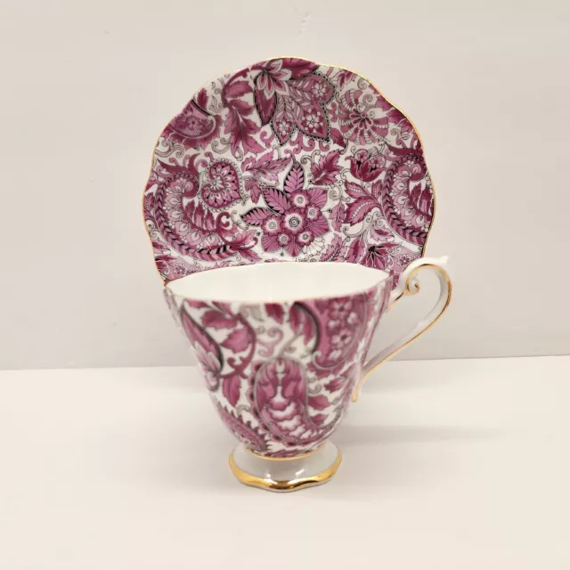 Royal Standard Tea Cup & Saucer Pink Paisley Chintz Gold Trim  Made in England