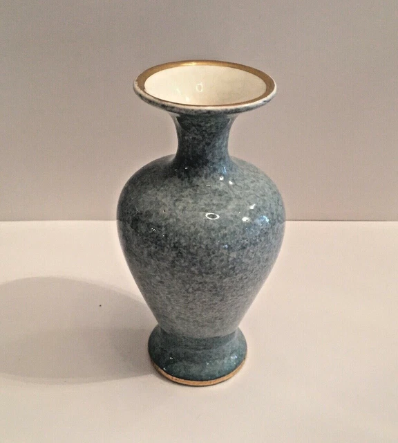 1930s-40s ROYAL WINTON Grimwades BUD VASE Blue Gold Trim 4.75" England Vintage