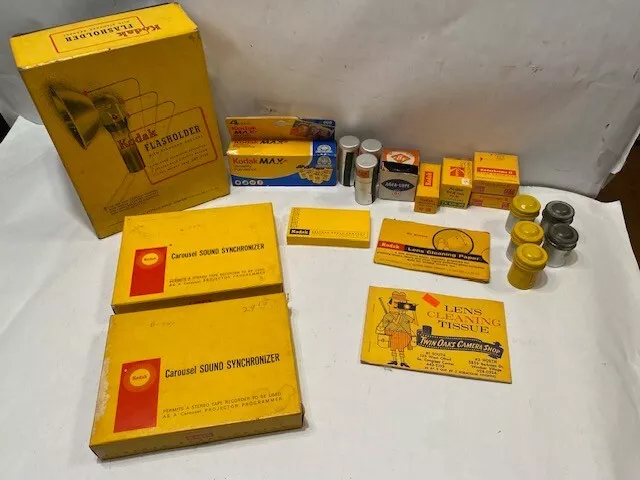 Lot of 28 Vintage Eastman Kodak Camera Photography Film Flasholder Carousel 2