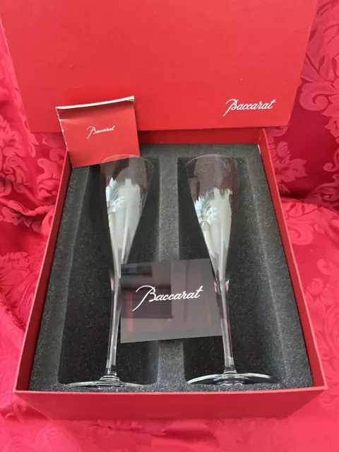 NIB FLAWLESS Exceptional BACCARAT France Glass DOM PÉRIGNON Crystal Pair FLUTES