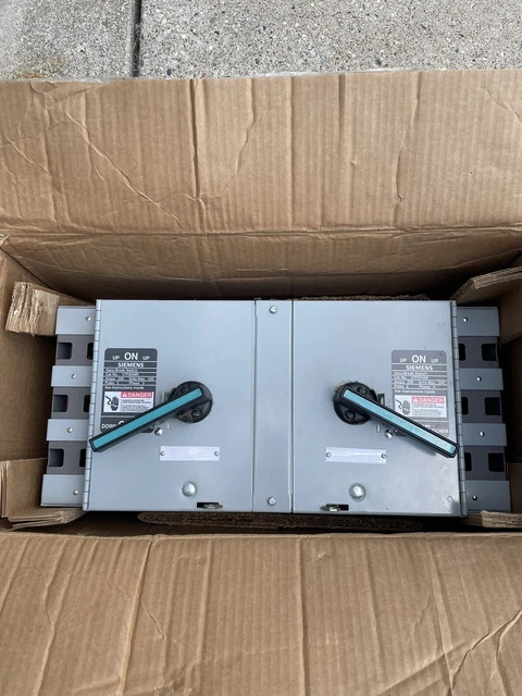 NEW Siemens Vacu-Break Switch V7F3244R 200 Amp 240 Volt 3 Pole 3 Phase
