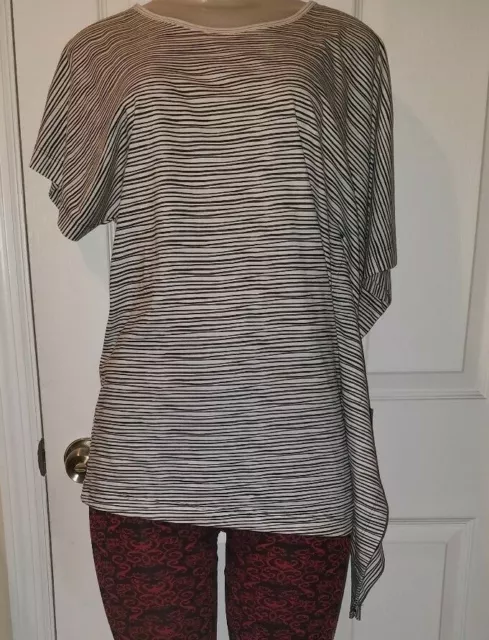 Zumba Wear Safari Striped Poncho Tee Womens Top Size XSmall SMALL XS/S