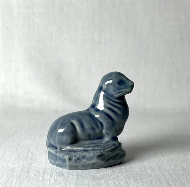 Vintage Wade Whimsies Porcelain Ceramic Ornament Figurine Blue-Grey Seal