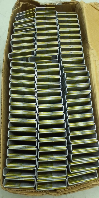 25lb Senco 16-Gauge Heavy Wire Decking Staples, 7/16 In. x 1-1/2 In. *OPEN BOX