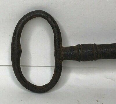 19th c Antique Victorian 5 inch Bridge Ward Lock Key with wire Bow original 3