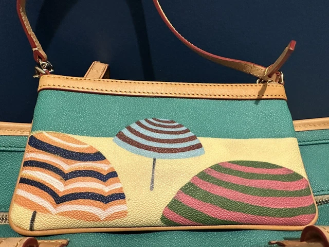 Dooney Bourke Beach Bag W/ Change Purse. Excellent Condition