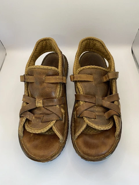 Born Womens Leather Sandal Size 9/10 Open Toe Slip on Brown Flat Shoe