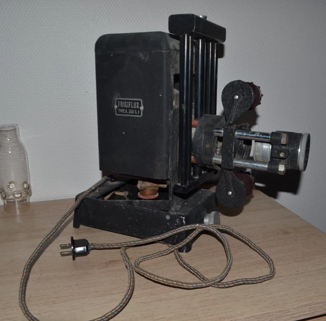 Projecteur ERCSAM Senior M-30 8mm - Photo, audio & vidéo
