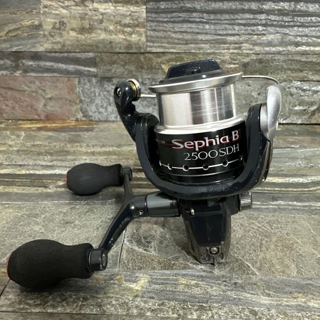 SHIMANO SEPHIA BB 2500SDH Spin Cast Reel, Right Handle