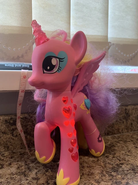 My little pony cutie mark magic glowing hearts princess cadance figure outlet
