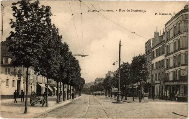 CPA AK VINCENNES Rue de FONTENAY (672295)