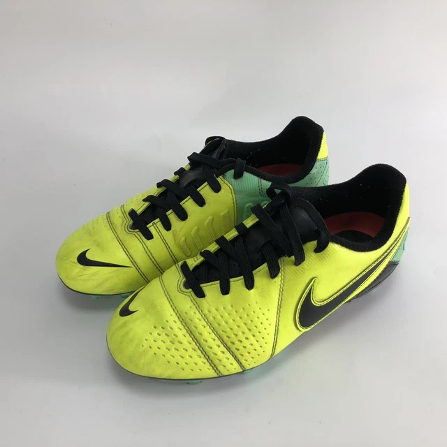 Nike ctr360 green top