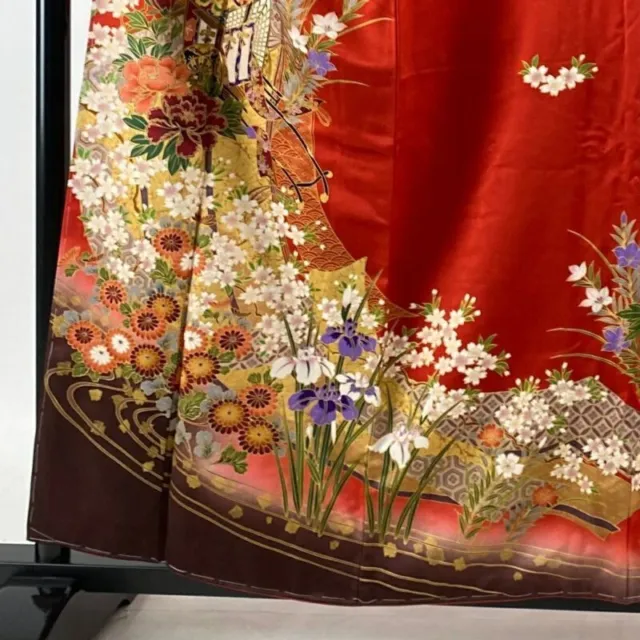 Japanese Kimono Furisode Pure Silk Goshoguruma Flower Plant Gold Paint Red