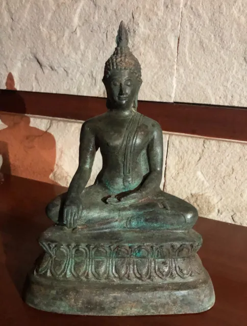 Splendid Antique Thai Bronze Buddha On Lotus Throne, Ayutthaya Style 19th C