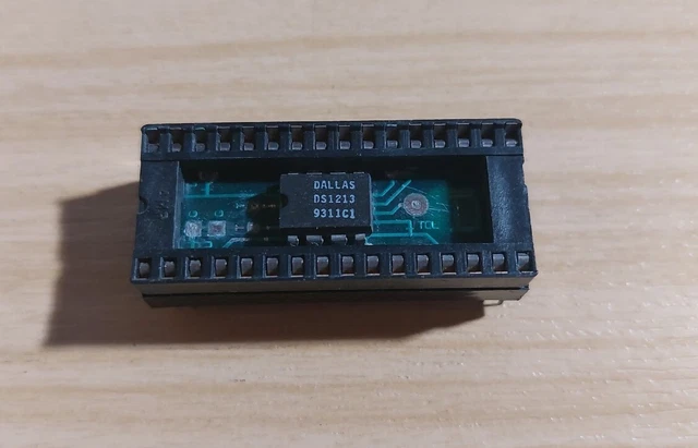 Smart Socker Dip 28 Dallas Ds1213 Ic Interfaccia
