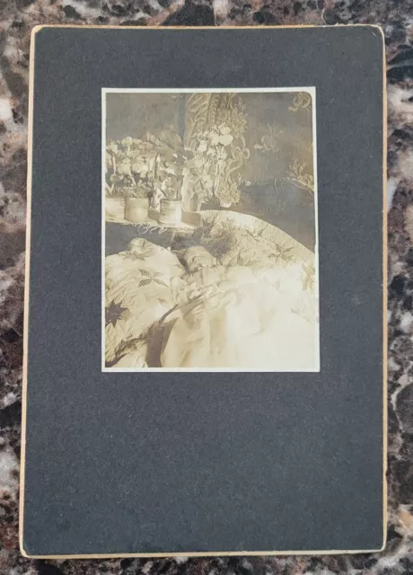 Antique Post Mortem Deceased Baby Photo Cabinet Card Year 1909 Oddleys Strange