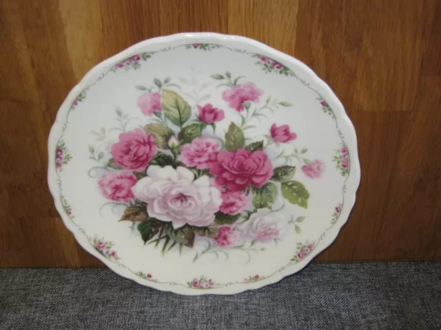 Royal Albert Rose Garden Plate First Love