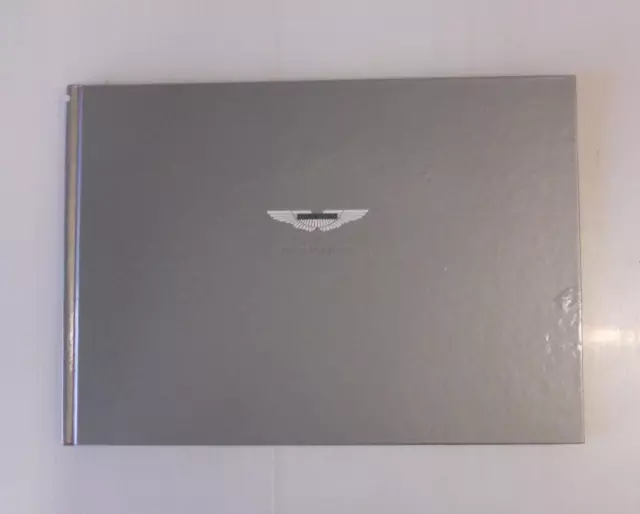 ASTON MARTIN V12 VANQUISH Car Sales Brochure JAPANESE TEXT c2013 #700287