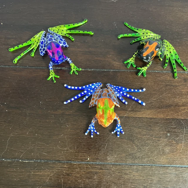 Lot of 3 Blown Glass Frogs Amphibian Figurine Miniatures Art Handmade