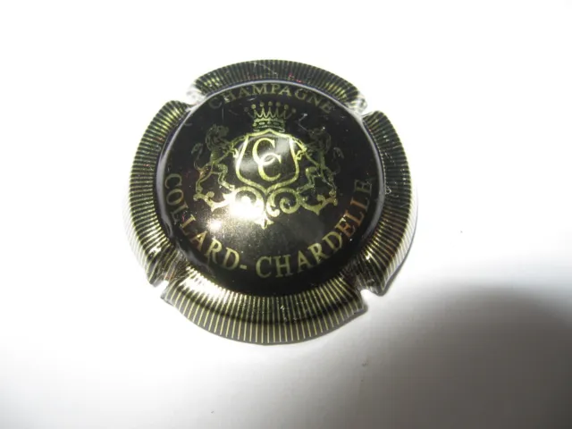 1 capsule de champagne Collard Chardelle N°6 noir et or striée