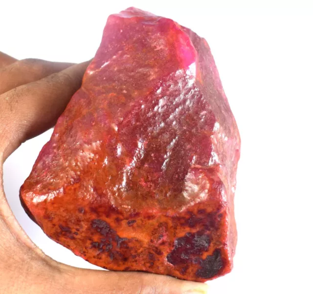 Grande Taille Africain Rouge Rubis Naturel 2445 CT / 104 MM Gemme Neuf