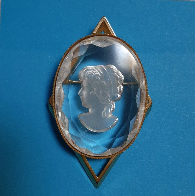 Broche Vintage Camée Double Portrait Femme Et Colombe - Métal Doré (occasion)