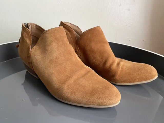 Kenneth Cole New York Cooper Cognac Suede Ankle Bootie Size 6