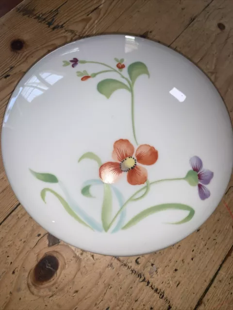 Limoges AKIL France Large Lidded Trinket Dish Floral design 17.5 cm Hand Painted