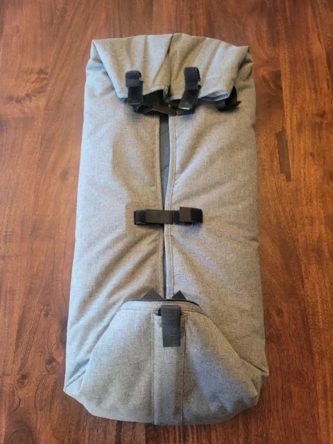 Bugaboo Donkey Base Bassinet Fabric Grey Melange with wood base and pad Bugaboo Donkey Base Bassinet Fabric Grey Melange with wood base and pad