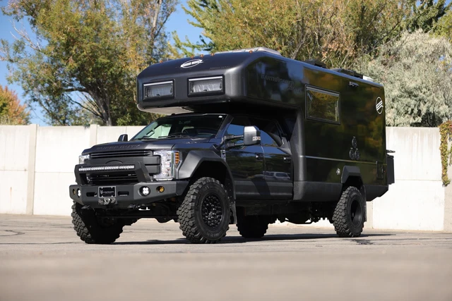 2018 Ford F-550 LARIAT