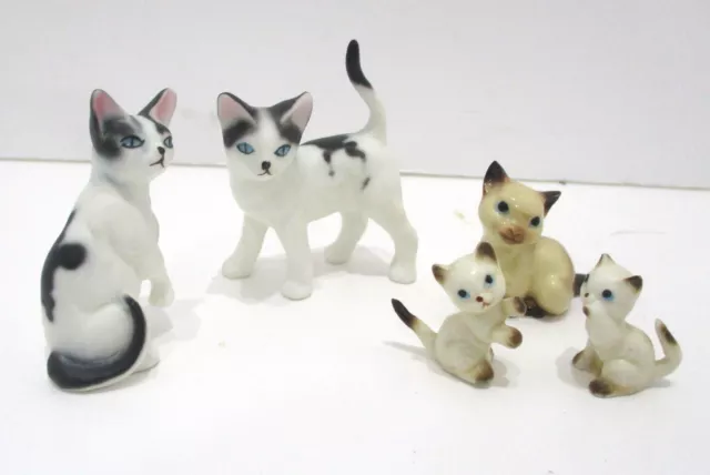 2 Sets of Miniature Bone China Cats & Kittens 3 Siamese & 2 Black & White