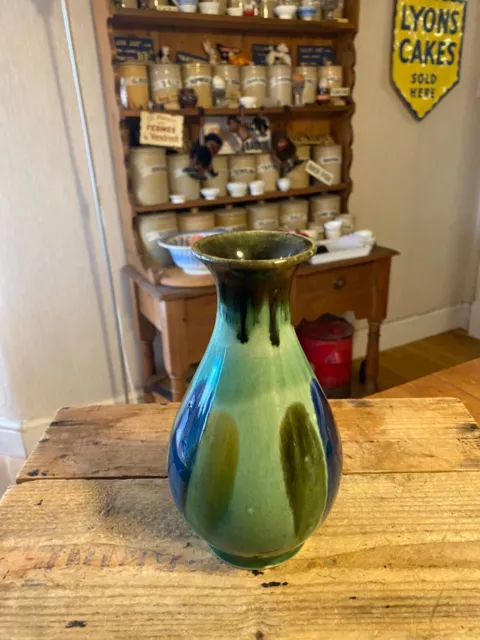 Vintage Mid-Century Studio / Art Pottery Green Drip-Glaze Vase – Great! –