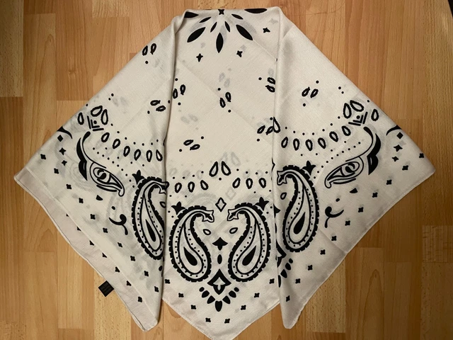 Foulard Carré Gavroche En Soie Kookaï – Motif Glaces Rose – Vintage – FO273