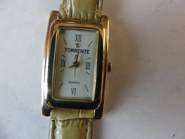 JSP montre-bracelet pour femme - neuve