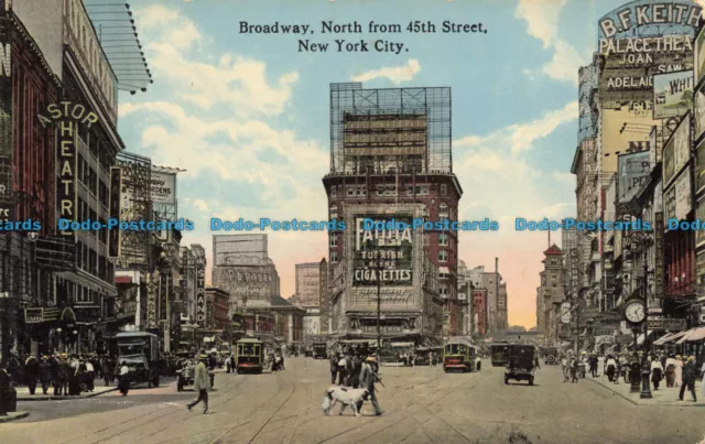 R653921 New York City. Broadway. Nord von 45th Street. American Art Publishin